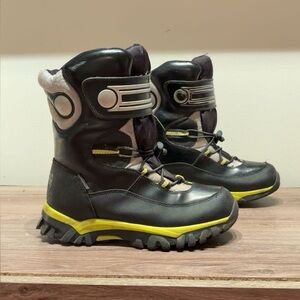 Cougar Snow Boots